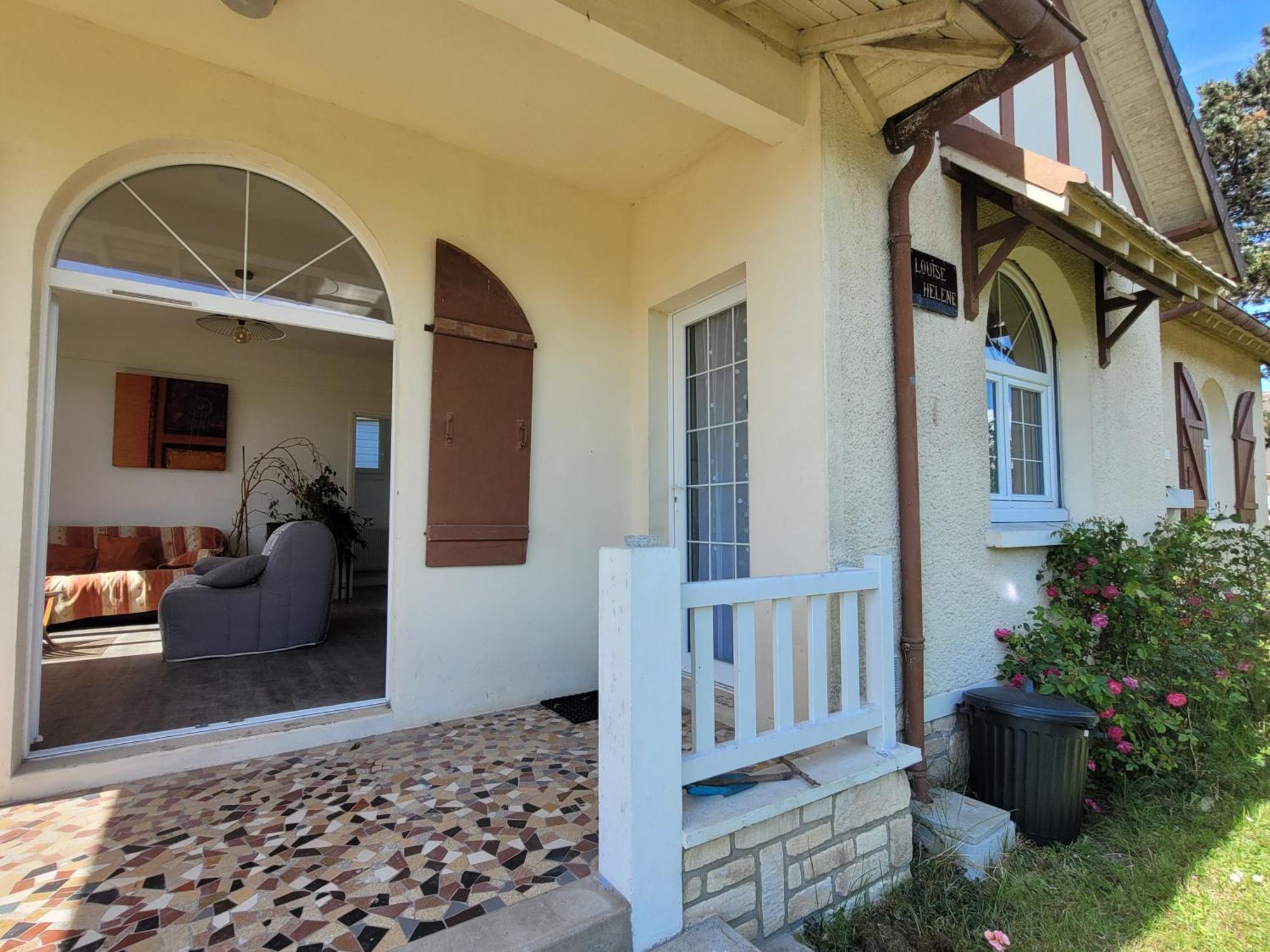 Villa Louisehelene à Merville-Franceville-Plage Extérieur photo