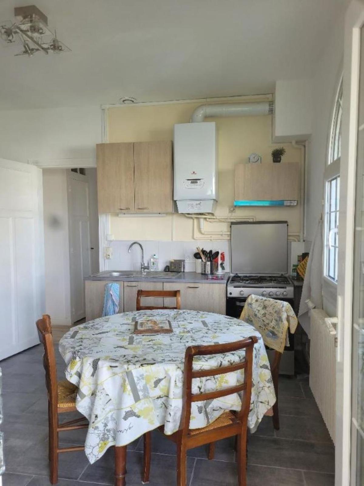 Villa Louisehelene à Merville-Franceville-Plage Extérieur photo